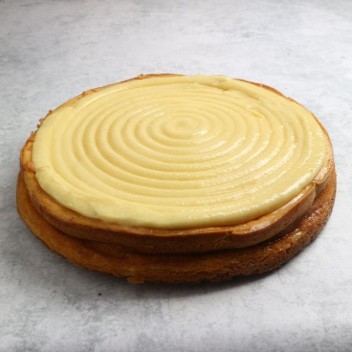 Cheesecake lemon curd taart 